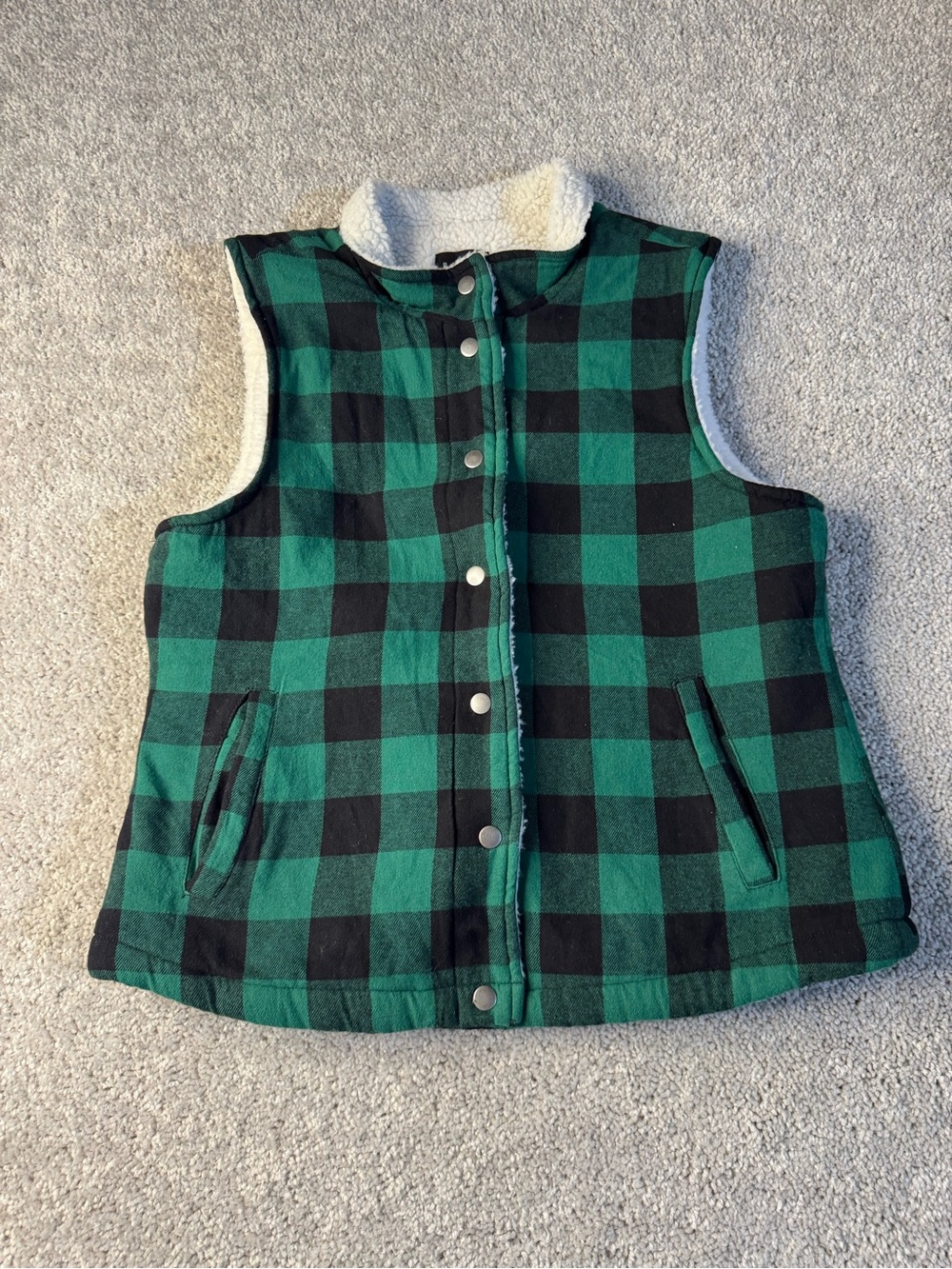 Women's Green and Black Buffalo Plaid Sherpa-Lined Vest